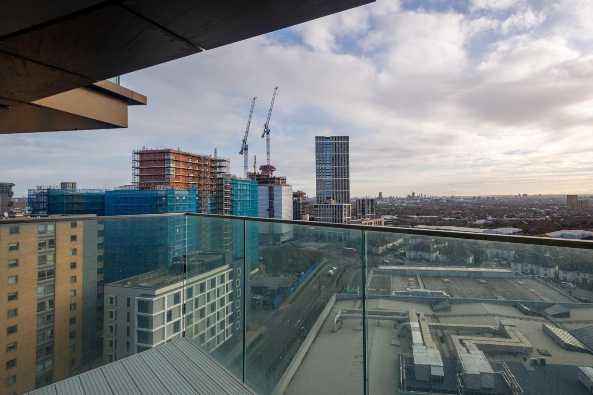 Mysquare Modern Two Bedroom Flat In North Acton Close To Ealing Appartement